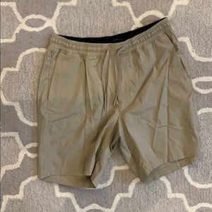 Lululemon tan shorts